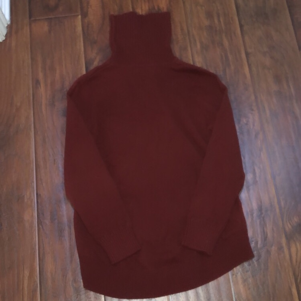 Old navy turtleneck